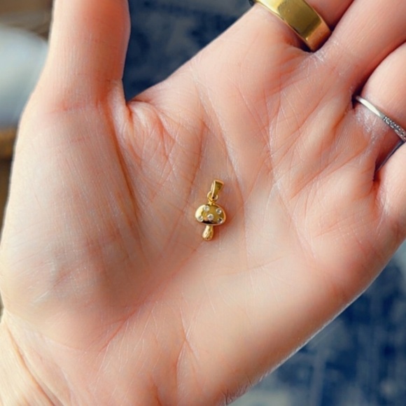 14k Gold CZ Dainty Mushroom Pendant - Picture 9 of 9